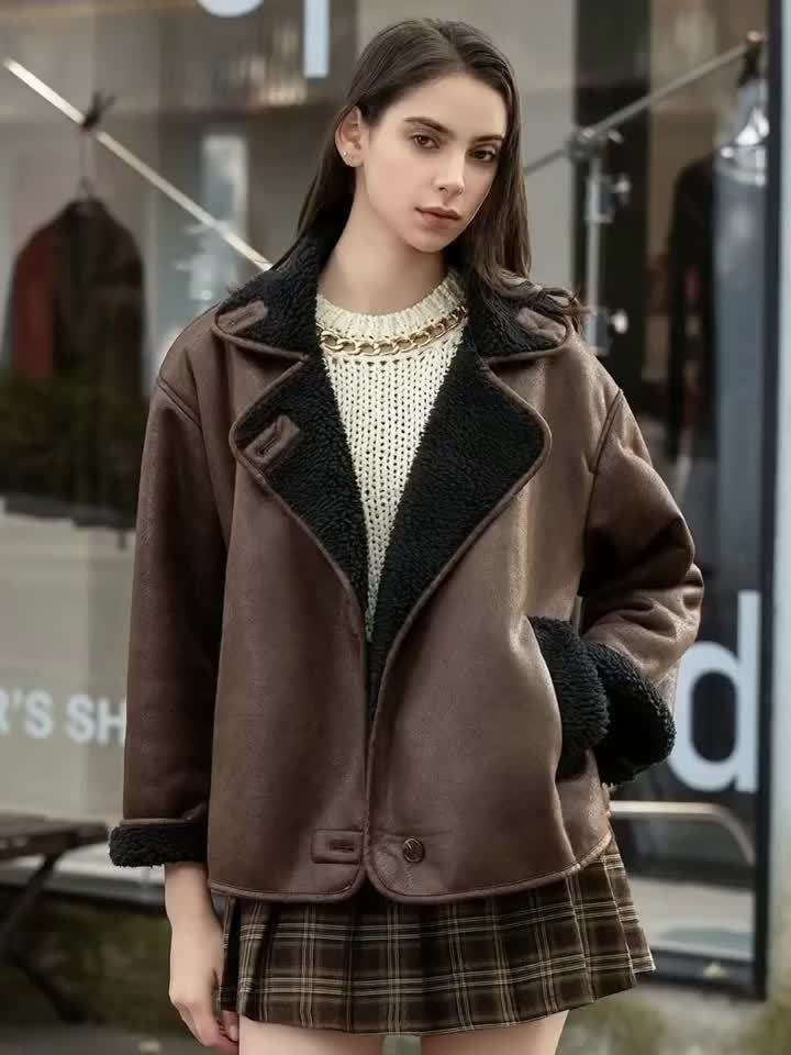 Oversized Bruine Teddy Jas – Pluche Kraag & Manchetten