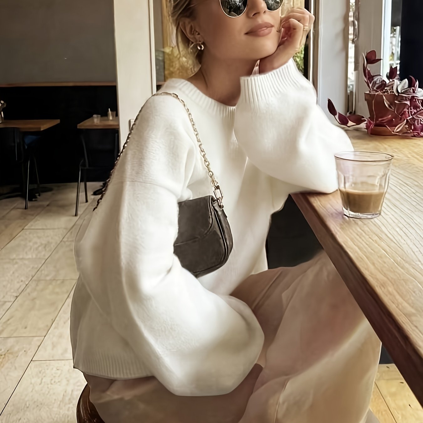 Elegante Off-Shoulder Trui – Zachte Col & Ribbeldetails