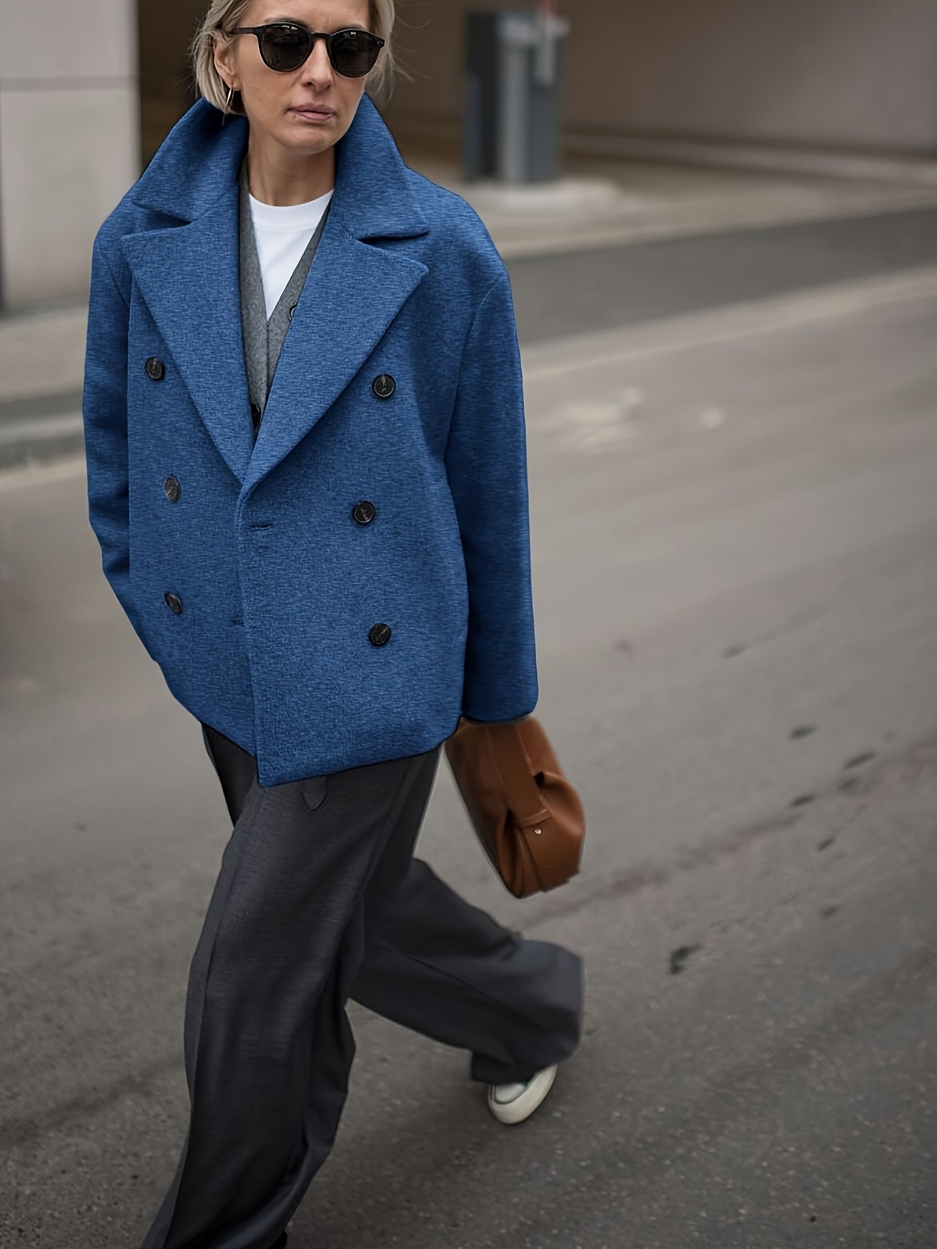 Elegante Dames Winterjas met Dubbele Knopen – Kort & Stijlvol