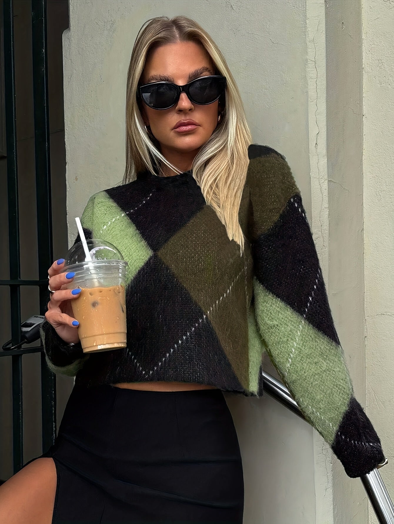 Color Block Trui Bruin-Rood – Chique Ronde Hals & Geometrisch Patroon