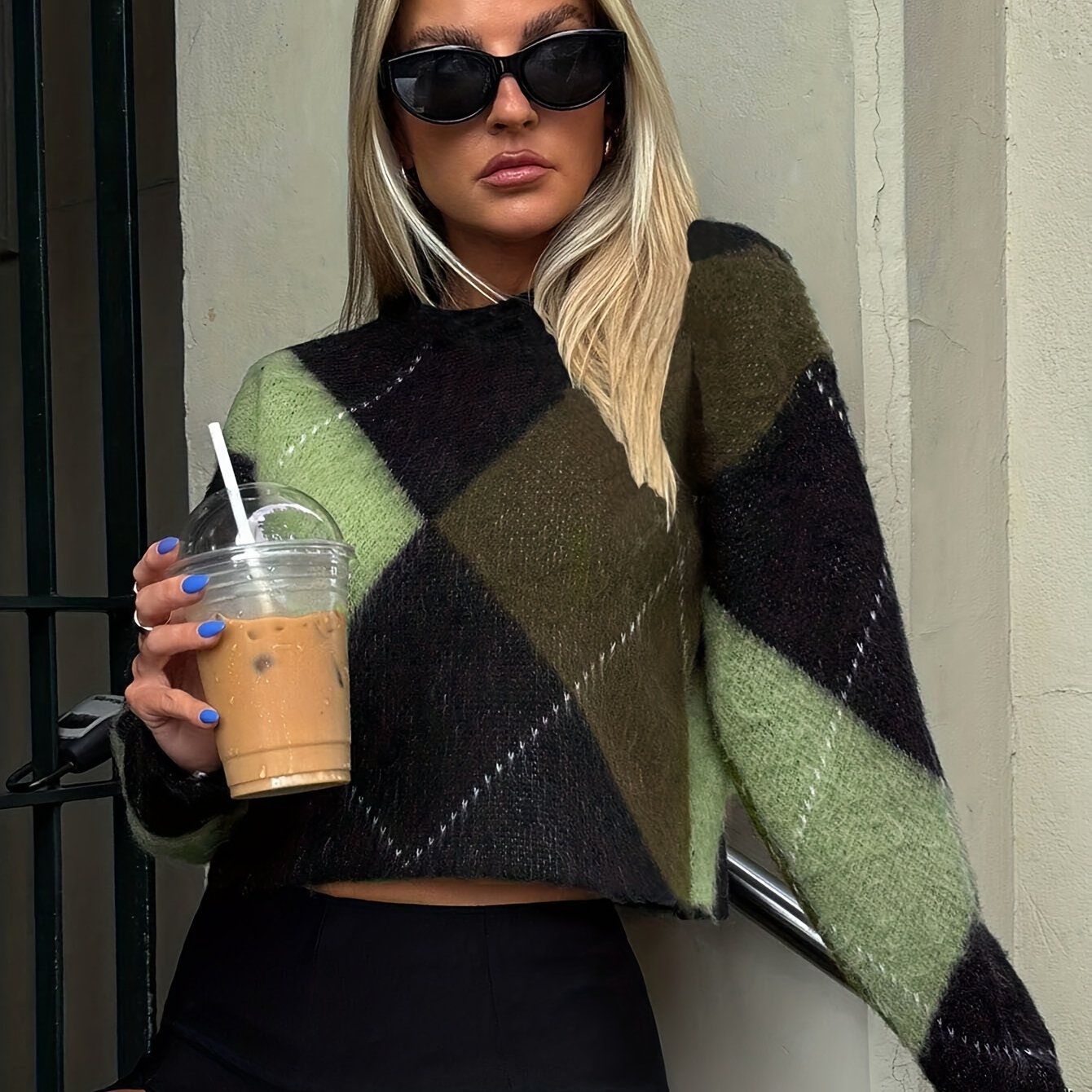 Color Block Trui Bruin-Rood – Chique Ronde Hals & Geometrisch Patroon