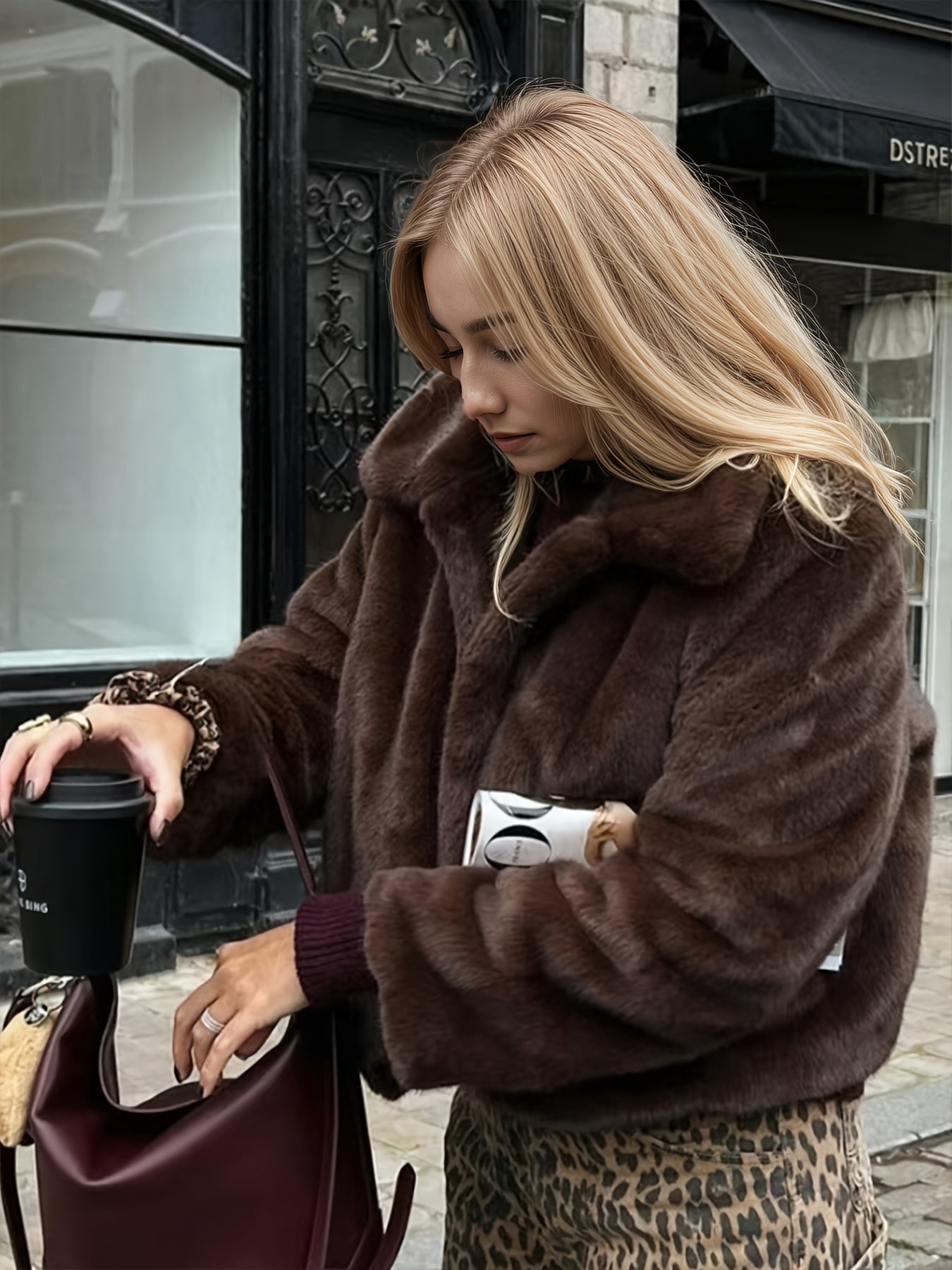 Elegante Dames Teddyjas met Contrasterende Kraag