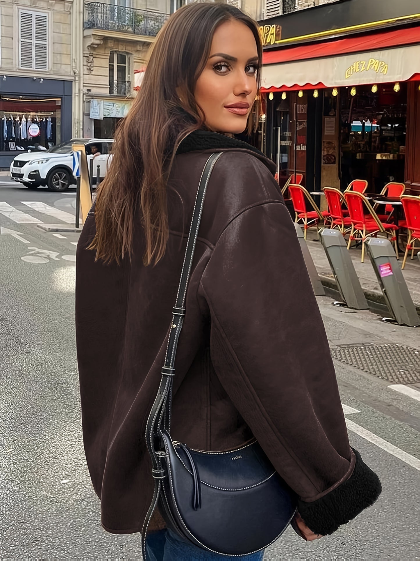 Luxe Faux Fur Mantel – Reverskraag & Perfecte Pasvorm