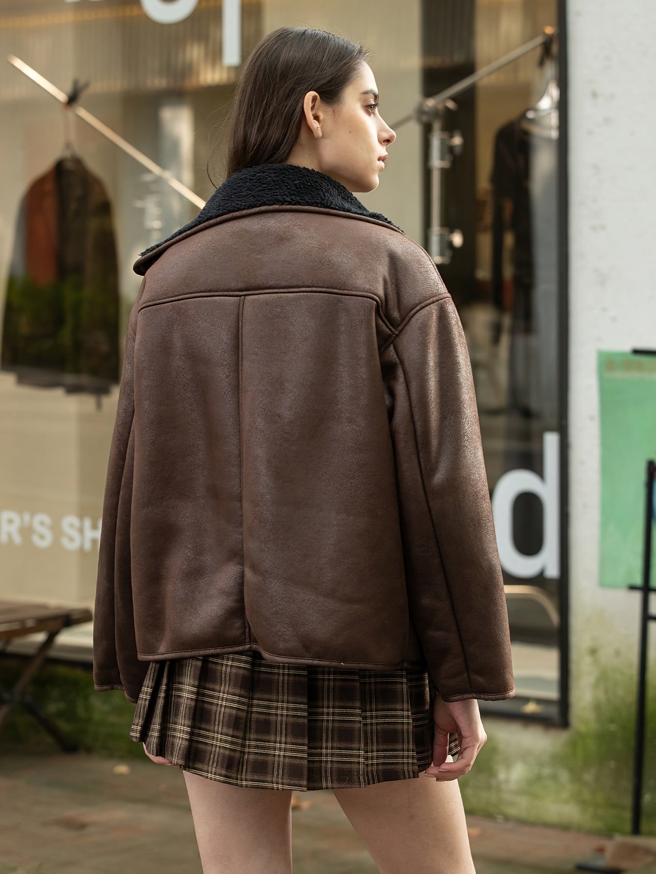 Oversized Bruine Teddy Jas – Pluche Kraag & Manchetten