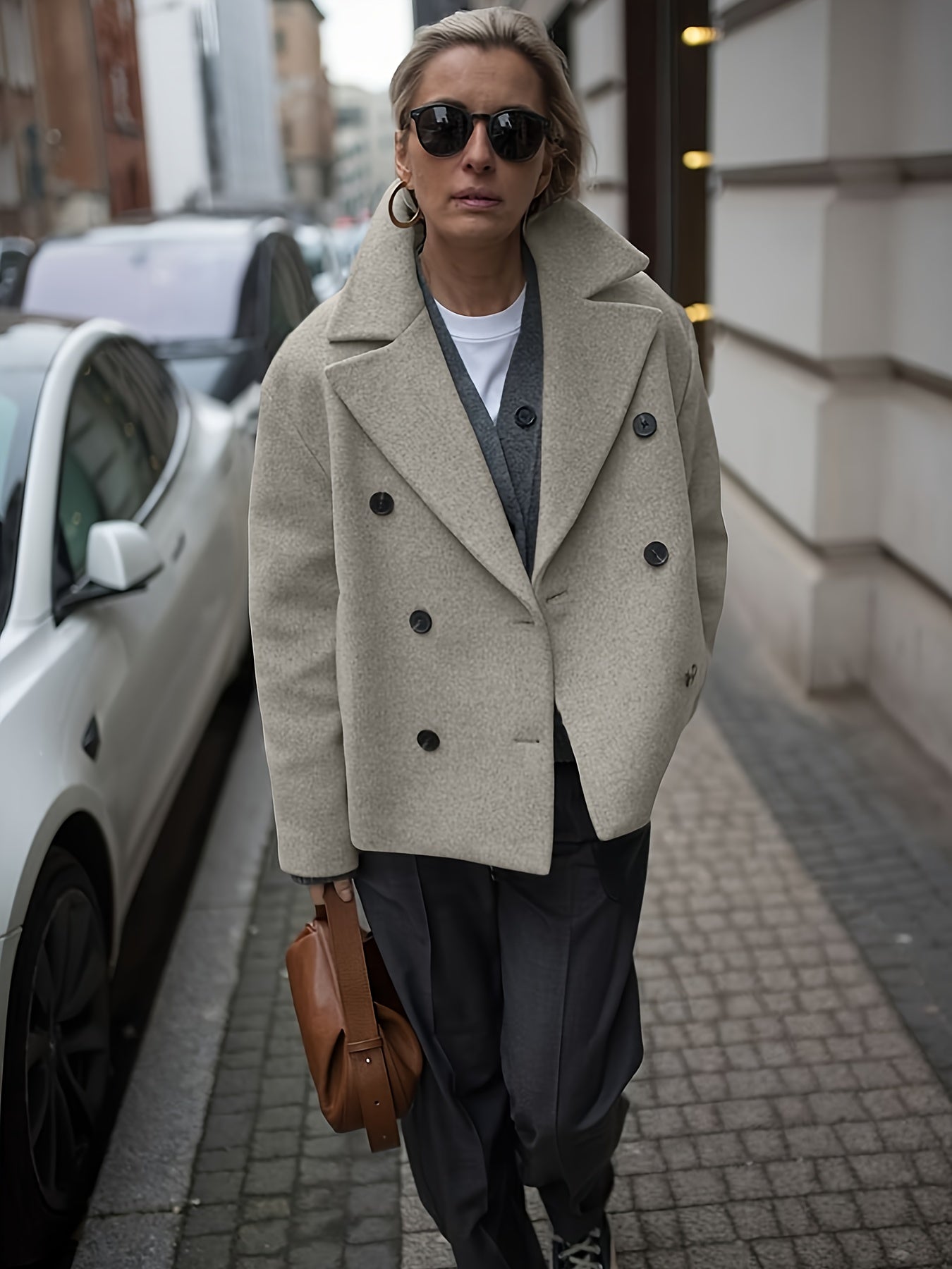 Elegante Dames Winterjas met Dubbele Knopen – Kort & Stijlvol